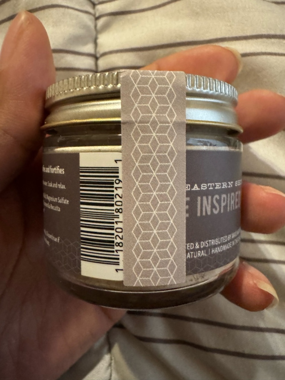 Bee Inspired Sea + Tea Bath Soak with Herbs - Picture 3 of 8
